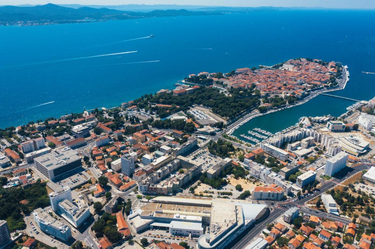 Apartment Rixos Zadar Private Parking Garage エクステリア 写真